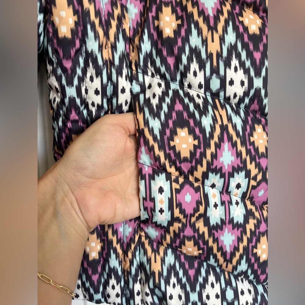 Levi's Aztec Geometric Patterned Puffer Jacket - image 5